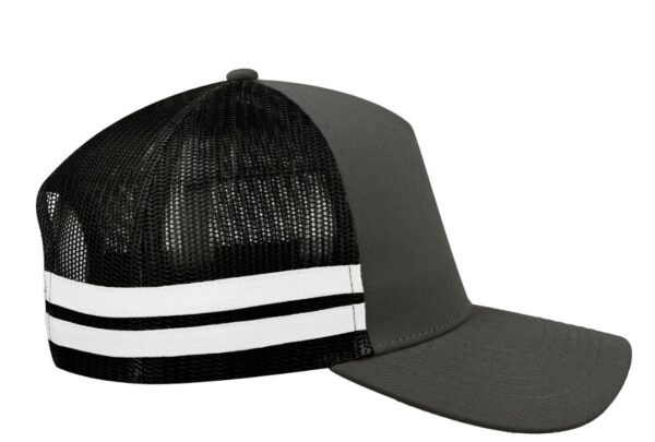 R1 Oorlog Trucker Cap - Image 9